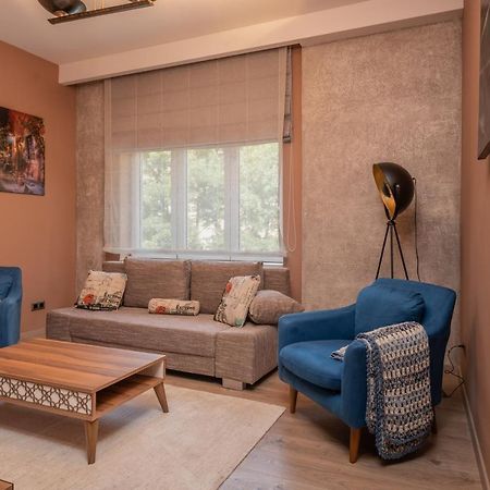 ~Angels ~ Two-Bedroom Deluxe Flat in City Centre Sofia Buitenkant foto
