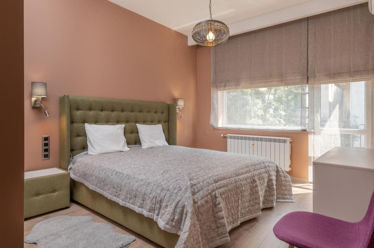 ~Angels ~ Two-Bedroom Deluxe Flat in City Centre Sofia Buitenkant foto